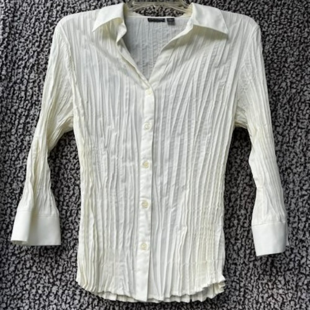 APT 9 Cream Crepe Style Long Sleeve Blouse
